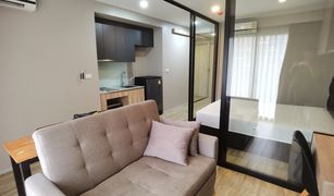 1 Schlafzimmer Wohnung zu verkaufen in Yan Nawa, Bangkok Blossom Condo @ Sathorn-Charoenrat