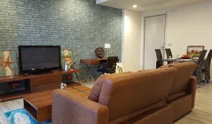 1 Bedroom Condo for sale in Na Kluea, Pattaya Baan Plai Haad