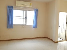 2 Bedroom Townhouse for sale in Na Mueang, Mueang Prachin Buri, Na Mueang