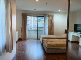 2 Bedroom Apartment for rent at Baan Suanpetch, Khlong Tan Nuea