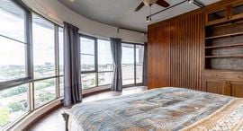 Available Units at Floraville Condominium