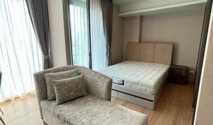 1 Bedroom Condo for sale in Bang Kapi, Bangkok LLOYD Soonvijai - Thonglor