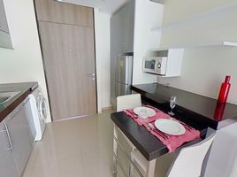 1 Bedroom Apartment for rent at Noble Remix, Khlong Tan, Khlong Toei, Bangkok