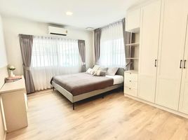 3 Bedroom House for rent at Villaggio 2 Srinakarin-Bangna, Bang Kaeo