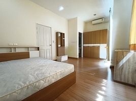 4 Bedroom Townhouse for sale at Golden Town 2 Onnut-Pattanakarn, Prawet, Prawet, Bangkok, Thailand