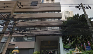 5 chambres Condominium a vendre à Khlong Toei, Bangkok Windsor Tower