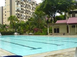 1 Bedroom Condo for rent at Lakepoint Condo, Chin bee
