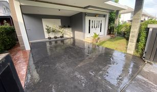 3 Bedrooms House for sale in Bang Phli Yai, Samut Prakan Baan Rim Suan Scenery