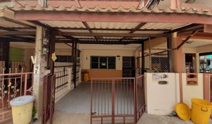 2 Schlafzimmern Reihenhaus zu verkaufen in Sao Thong Hin, Nonthaburi 