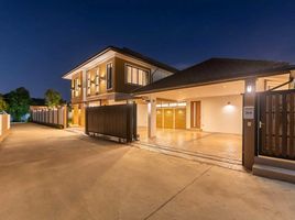 5 спален Вилла на продажу в 999@Kad Farang Luxury Pool Villa, Ban Waen, Ханг Донг, Чианг Маи