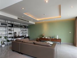 2 Schlafzimmer Appartement zu vermieten im Seven Place Executive Residences, Khlong Tan Nuea