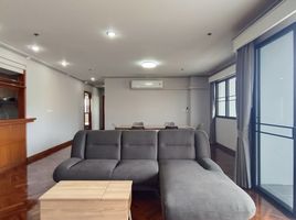 3 Schlafzimmer Appartement zu vermieten im Royal Kensington Mansion, Phra Khanong Nuea, Watthana