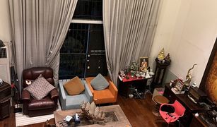 4 Bedrooms House for sale in Saphan Sung, Bangkok 