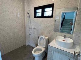 3 спален Вилла for rent in Amphoe Saraphi Office, Yang Noeng, 