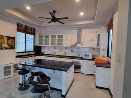 6 Bedroom House for rent at Paradise Villa 1 & 2, Nong Prue