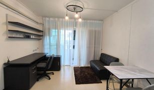 2 Bedrooms Apartment for sale in Talat Nuea, Phuket Baan Thanarak Phuket