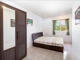 2 Schlafzimmer Reihenhaus zu verkaufen im Phuket Golden Ville 2, Kathu, Kathu