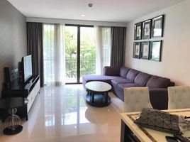 2 Schlafzimmer Wohnung zu vermieten im Pearl Residences Sukhumvit 24, Khlong Tan