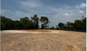 Земельный участок, N/A на продажу в Ban Lueam, Удонтани 