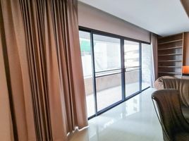 2 Schlafzimmer Wohnung zu verkaufen im Le Premier 1, Khlong Toei Nuea, Watthana, Bangkok