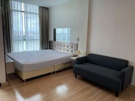 Studio Condo for rent at At First Sight Condominium, Pak Phriao