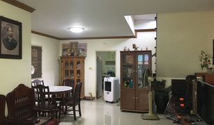 4 Schlafzimmern Haus zu verkaufen in Don Mueang, Bangkok Baan Rungruang Don Mueang