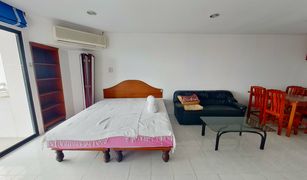 2 Bedrooms Condo for sale in Bang Na, Bangkok Bangna Complex