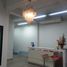 2 Schlafzimmer Reihenhaus zu verkaufen im Arco Home Office, Khlong Chan