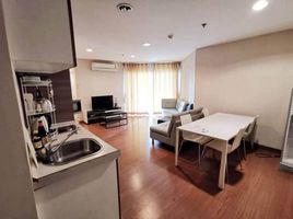 1 спален Кондо в аренду в Belle Grand Rama 9, Huai Khwang