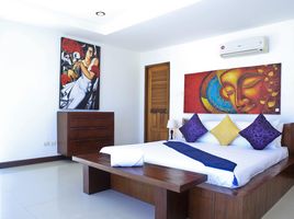 4 Schlafzimmer Reihenhaus zu vermieten im Sunrise, Rawai, Phuket Town