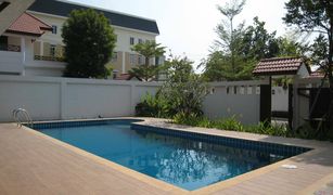 4 Bedrooms Villa for sale in Bang Kapi, Bangkok 