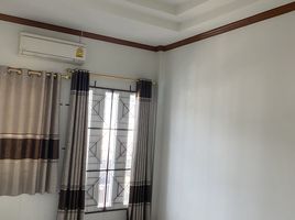 3 Schlafzimmer Reihenhaus zu verkaufen in Mueang Chon Buri, Chon Buri, Na Pa