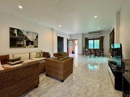 4 Bedroom Townhouse for sale in Koh Samui, Bo Phut, Koh Samui