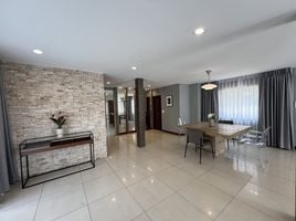 3 спален Дом for sale in Rangsit University, Lak Hok, Lak Hok