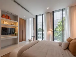 1 спален Кондо в аренду в Noble Ploenchit, Lumphini