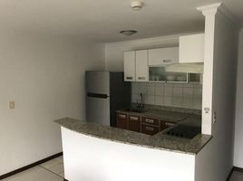 2 Schlafzimmer Wohnung zu verkaufen im Apartamento de 2 habitaciones a la Venta: Apartment For Sale in Santa Ana, Santa Ana