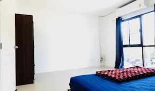 3 Bedrooms Townhouse for sale in Dokmai, Bangkok The Enter (Kanchanapisek 39)