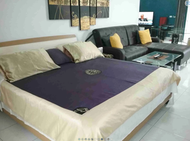 Studio Wohnung zu verkaufen im Markland Condominium, Na Kluea