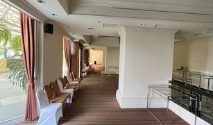 3 Bedrooms Retail space for sale in Si Lom, Bangkok Holiday Inn Express Bangkok Sathorn