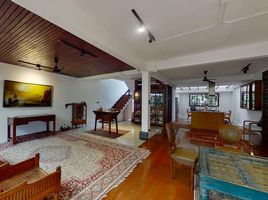 5 Bedroom Townhouse for sale in Thung Mahamek, Sathon, Thung Mahamek