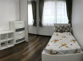 2 Schlafzimmer Appartement zu vermieten im Click Condo Sukhumvit 65, Phra Khanong Nuea