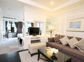 Studio Condo for rent at Cape House, Lumphini