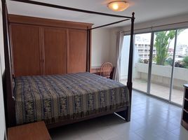 2 Bedroom Apartment for rent at The Winnetka, Phra Khanong Nuea