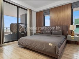 5 Bedroom Penthouse for rent at Luxurious Serviced Penthouse for Lease in BKK1, Tuol Svay Prey Ti Muoy, Chamkar Mon, Phnom Penh, Cambodia