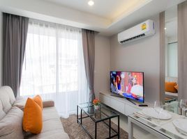 1 Schlafzimmer Wohnung zu verkaufen im 6th Avenue Surin, Choeng Thale