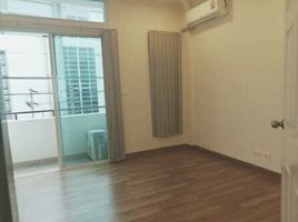 3 Schlafzimmer Reihenhaus zu verkaufen im Premium Place Ekamai-Ramindra 2, Nuan Chan, Bueng Kum