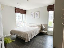 1 Schlafzimmer Wohnung zu vermieten im The Crest Sukhumvit 49, Khlong Tan Nuea