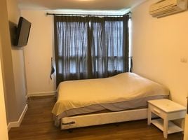 1 Schlafzimmer Appartement zu vermieten im The Clover, Khlong Tan Nuea