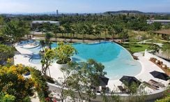 Fotos 2 of the Communal Pool at Heights Condo By Sunplay