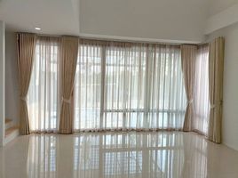 3 Schlafzimmer Reihenhaus zu vermieten im Nue Connex House Don Mueang, Sanam Bin